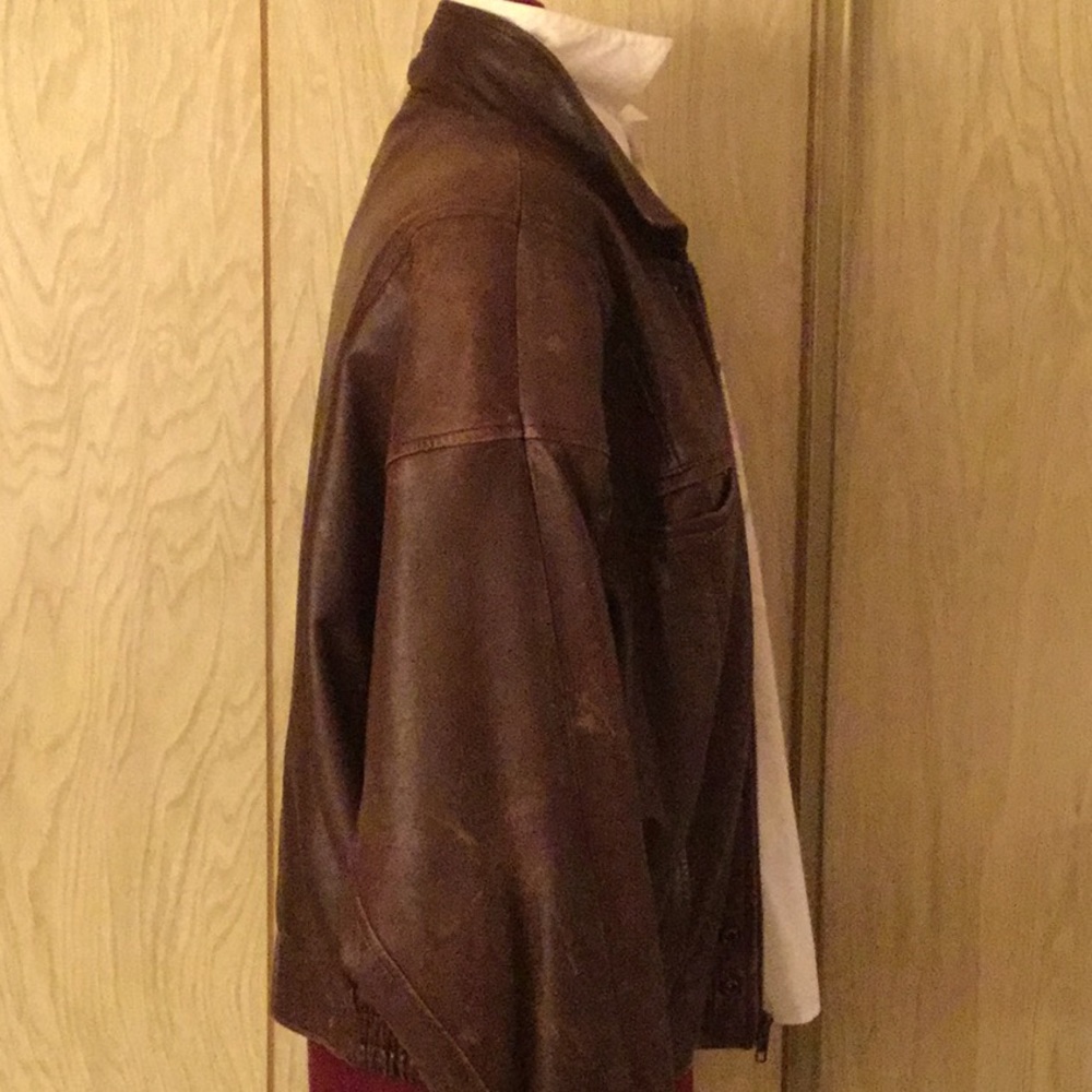 Bomber jacket - Picture 3 of 6